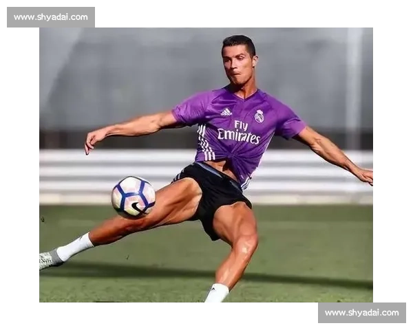 C罗的净资产揭秘:足球巨星如何积累财富_20260605213223